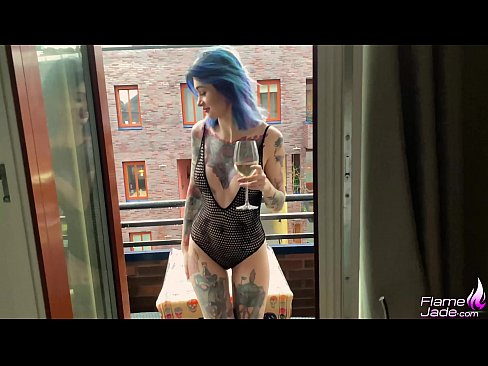 ❤️ Geweldige meisie suig met 'n gulp en fokken passievol onder die oop lug ️❌ Sluts op af.watchhentai.ru ﹏